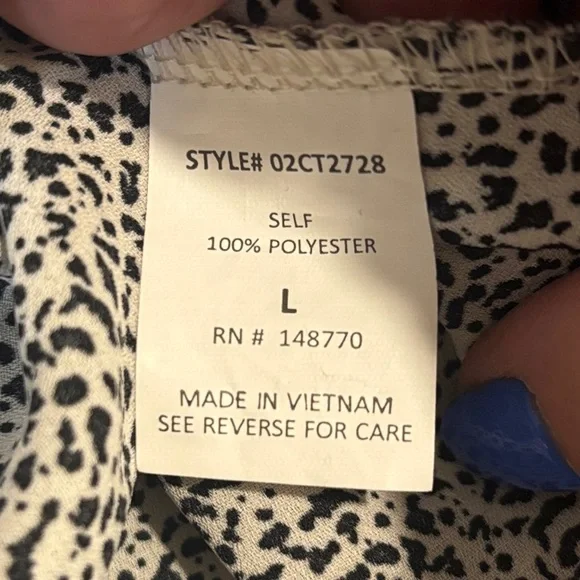 Sienna Sky Black and White Speckled Tie-Front Blouse - Picture 10 of 12